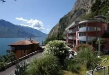 Surf Hotel Pier - Montagnoli Group Limone sul Garda