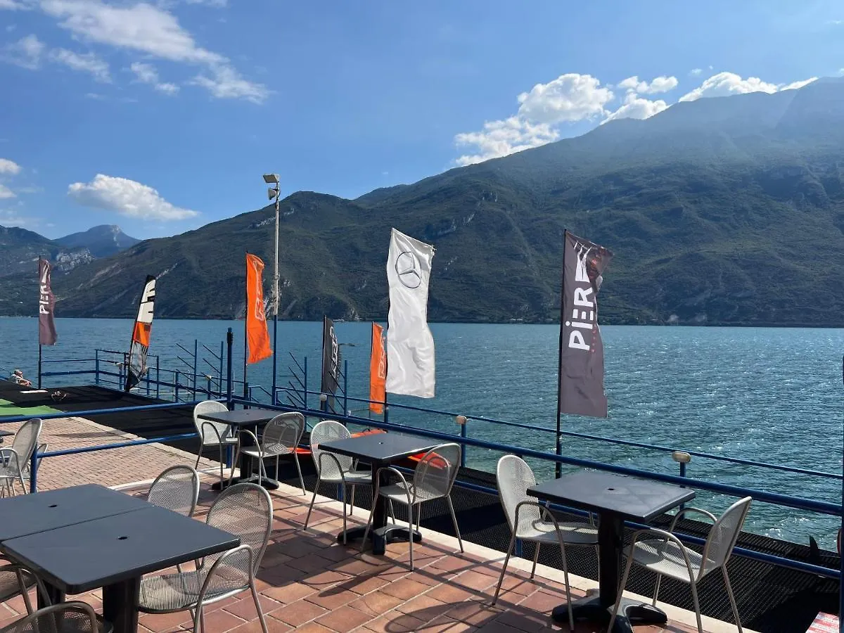 Surf Hotel Pier - Montagnoli Group Limone sul Garda 3*,  Italie
